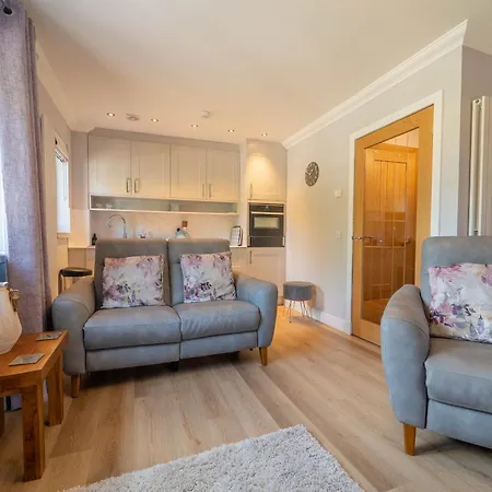 Self Cateringone Bedroom