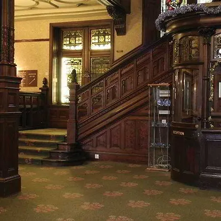 Highland Hotel Fort William