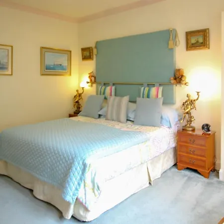 The Gantocks Bed & Breakfast 5*