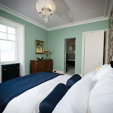 Ardrhu House William 5*